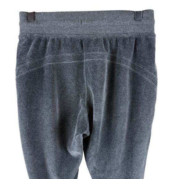 Lululemon Warm Down Jogger *Velour
Heathered Black Size 4 - Picture 6 of 10